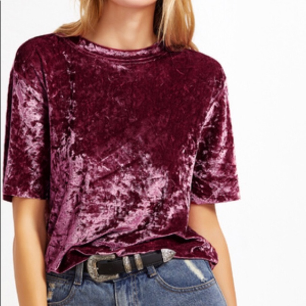 Red velvet tee